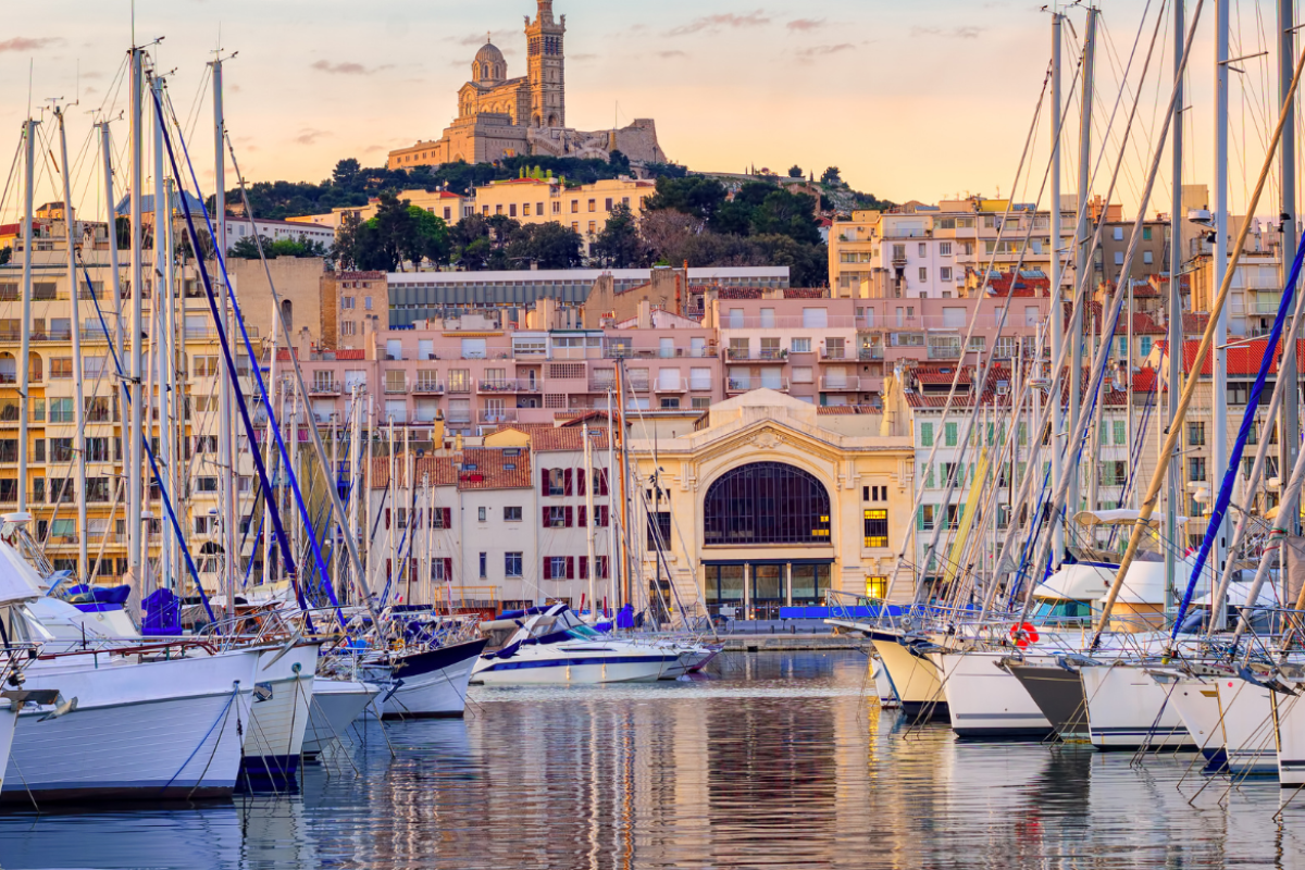 Travailler au frais à Marseille : nos spots climatisés