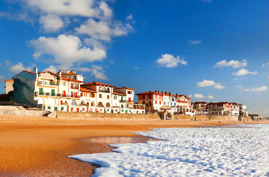 Télétravailler en vacances à Hossegor : où bosser entre deux sessions