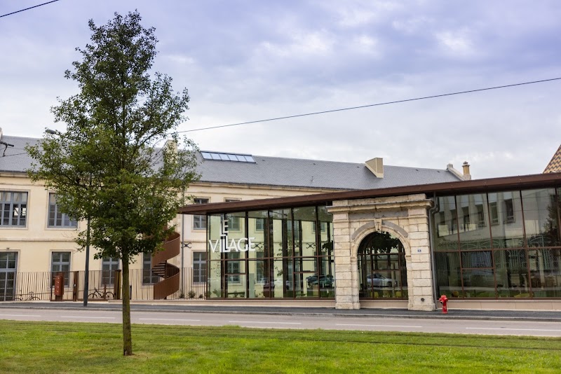 Village by CA Champagne Bourgogne