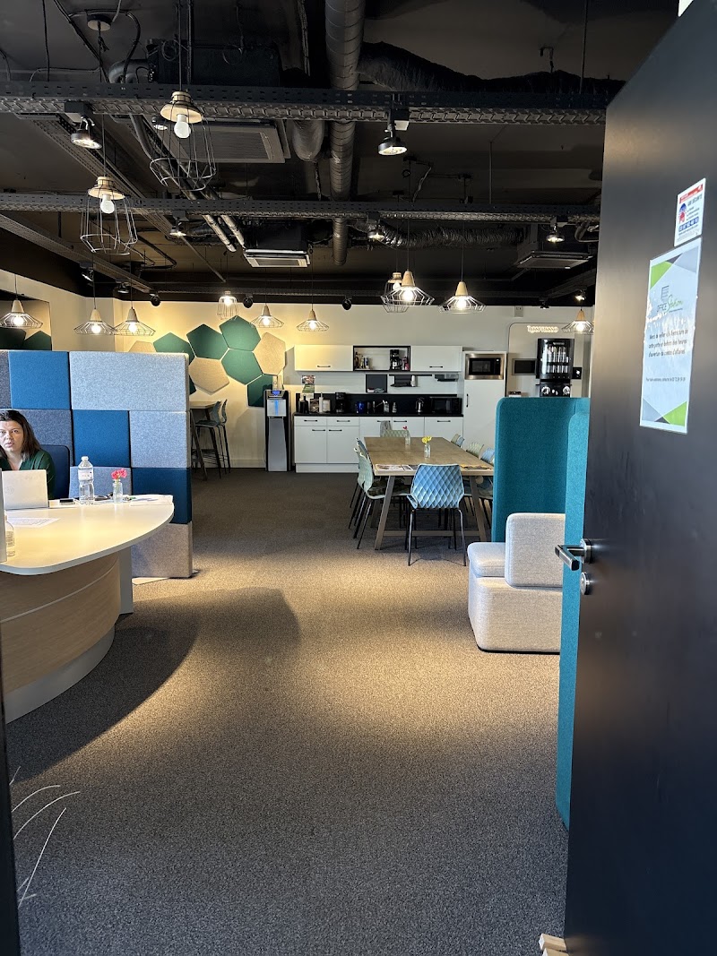 Coworking Office Station