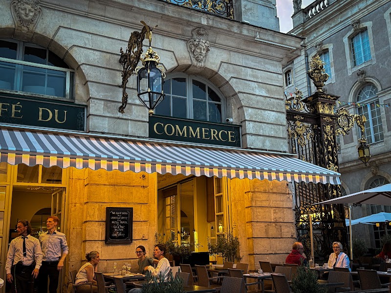 Le Café Central