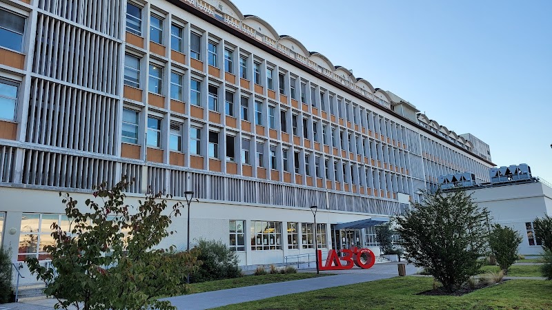 Le Lab'O Village By CA