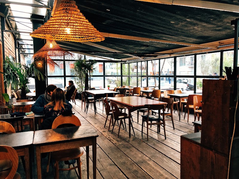 Où bosser en terrasse dans le 18e à Paris cet été : nos meilleurs spots