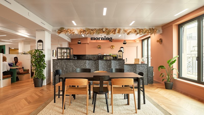 Morning Faubourg Saint-Honoré