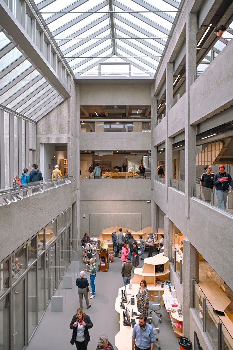 Médiathèque Jean-Louis Barrault