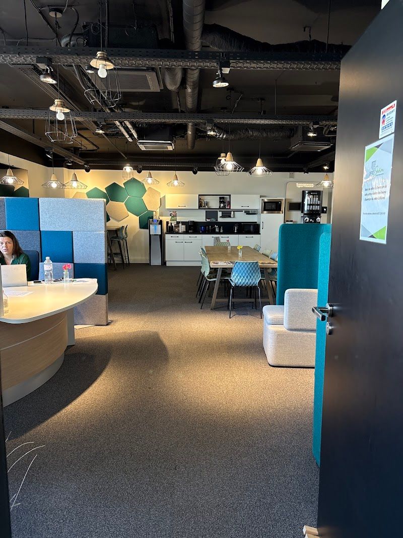 Coworking Office Station