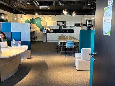 Coworking Office Station