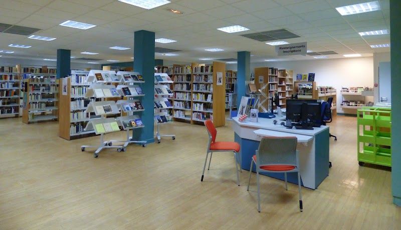 Bibliothèque Oscar Wilde