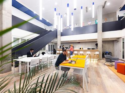 Urban Station Philidor