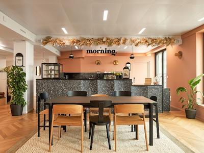 Morning Faubourg Saint-Honoré