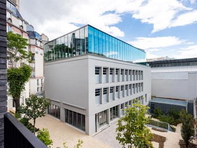 Deskopolitan Boulevard Voltaire